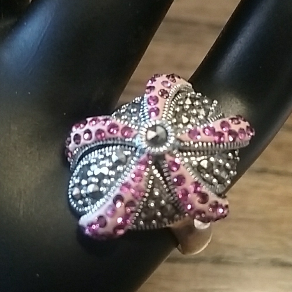 Fun pink crystals and marcasite ring 5.25